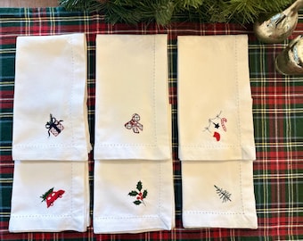 Custom Embroidered Christmas Napkin Set | Holiday Napkins | Christmas Decor