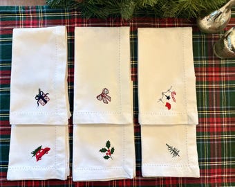 Embroidered Christmas Dinner Napkins: Set of 6 Cotton Holiday Linens