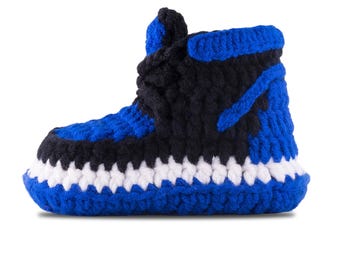 Botines de bebé de ganchillo / Zapatos para recién nacidos hechos a mano