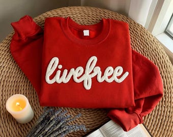 Chenille YARN EMBROIDERED Sweatshirt, Custom Chenille YARN embroidered, Team Spirit Shirt, Chenille Patch Sports Team Sweatshirt