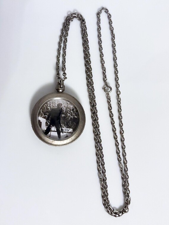 1996 The Wertheimer Collection Vintage Elvis Presley Silver Pocket Watch View 2