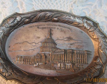 Vintage Metal Souvenir Trinket Dish detailed of the United States Capitol Building; cast metal