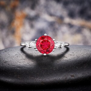 10k Gold Ruby Ring, 7mm Round Lab Created Red Gemstone Engagement Ring, July Birthstone Cluster Moissanite Ring with Plain Band