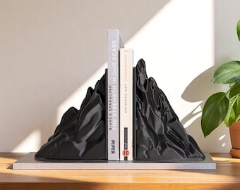 Serre-livres noir mat paysage de montagne, décor d'étagère géométrique texturé