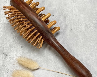 Personalized Double-Sided Wooden Hair Brush, 2-in-1 Detangling Brush and Scalp Massager for Travel & Home, Custom Gift for Mom