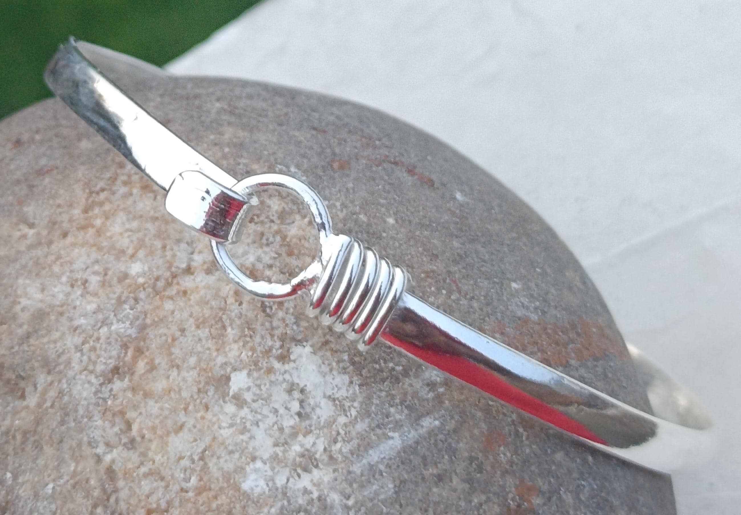 Sonya Hook Bracelet Canada