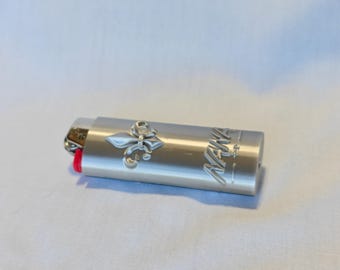 Accendino ispirato a Nana - Cover per accendino BIC stampata in 3D / Disponibile in vari colori