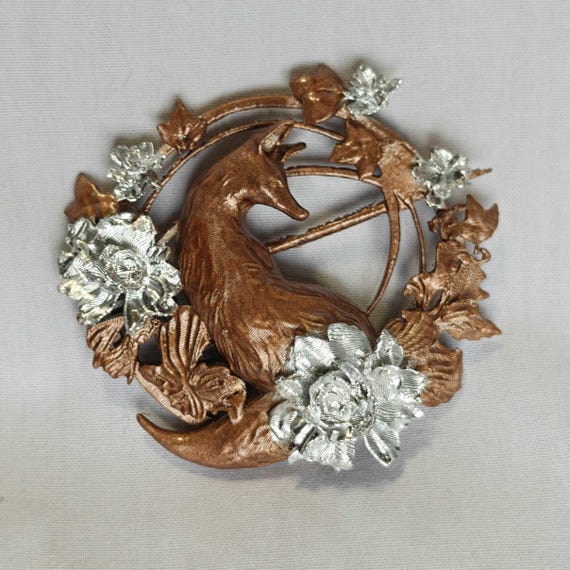 Silent Hill F Fox Brooch: 3D Printed Cosplay Pin - Etsy