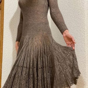 Handgemachtes Strickkleid aus Mohair und Seidengarn