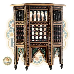 Mesa auxiliar marroquí pintada a mano: Estrella islámica, mueble con acento bohemio