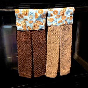 Kitchen stove handle dish towel, oven door handle tea towel. Baking print theme
