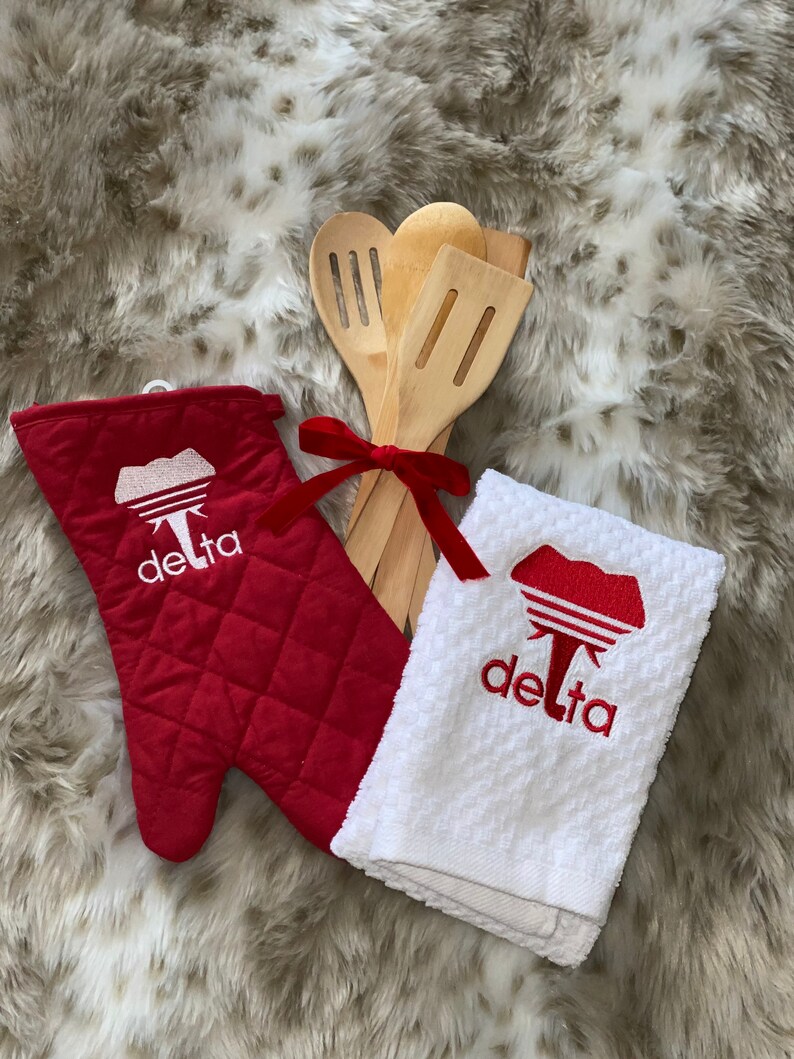 Kitchen towel oven mitt set Sorority gift 1913 decor Etsy