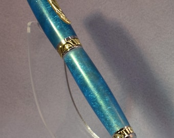 From A Beautiful Island, Comes "Bermuda Blue" on a Beautiful Cigar Pen