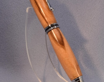 Handmade Bethlehem Olivewood Fountain Pen with Chrome Accents — Jr Retro Medium Nib