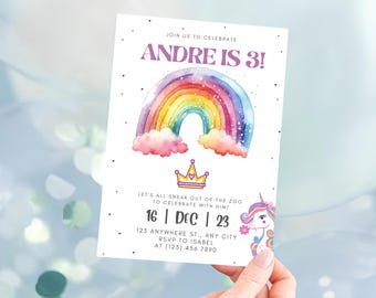 Tarjeta de invitación moderna y sencilla para fiesta de cumpleaños infantil de 3 años con un vibrante arcoíris.