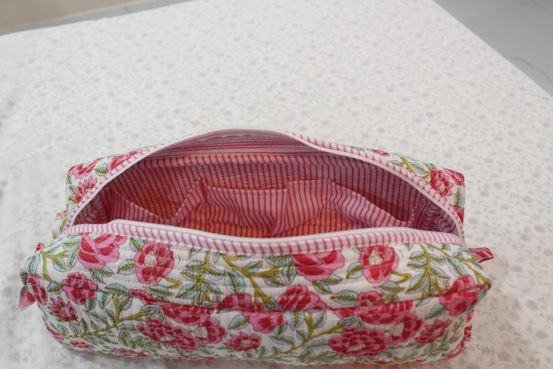 Sac à outils de coiffure matelassé à imprimé bloc, sac Dyson Airwrap/Airstrait, étui de voyage, cadeau pour femme image 11