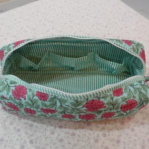 Sac à outils de coiffure matelassé à imprimé bloc, sac Dyson Airwrap/Airstrait, étui de voyage, cadeau pour femme image 12