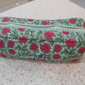 Sac à outils de coiffure matelassé à imprimé bloc, sac Dyson Airwrap/Airstrait, étui de voyage, cadeau pour femme Pouch 4