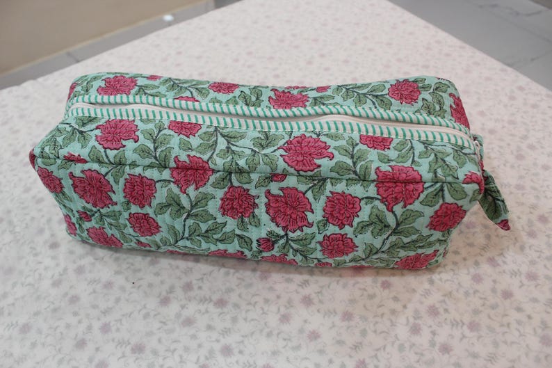 Sac à outils de coiffure matelassé à imprimé bloc, sac Dyson Airwrap/Airstrait, étui de voyage, cadeau pour femme Pouch 4