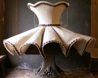 Vintage Scalloped Edge Natural Linen Lamp Shade with Brown Trim