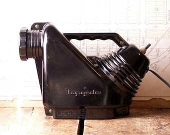 Vintage Magnajector Enlarging Projector by Rainbow Crafts