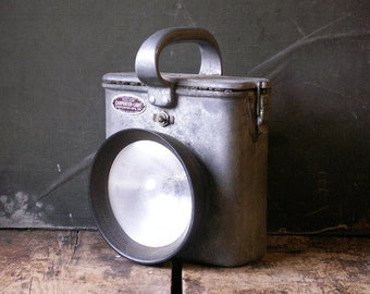 Vintage Delta Railroad Lantern / Camping Flashlight
