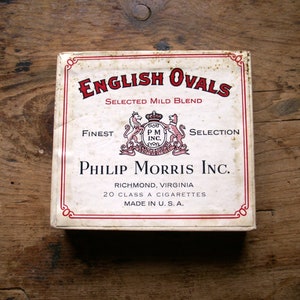 Vintage Philip Morris English Oval's rode en witte sigarettendoos - Tobacciana - Great Guy Gift!