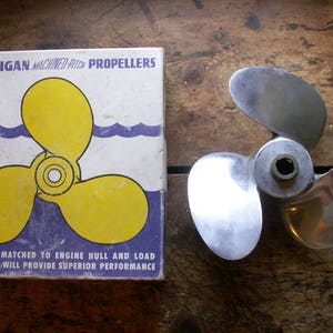 Vintage Michigan Wheel Company Aluminum Boat Propeller in Original Box Great Nautical Decor image 8