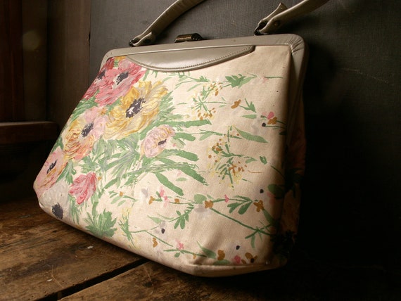 Vintage White Floral Silk and Leather Purse - Gre… - image 10