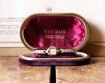 Vintage Ladies Watch in Original Velvet Case - Benrus - Official Watch of Famous Airlines