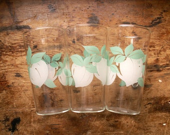 Vintage Juice Glasses with White Peaches - Jelly Jars, Retro Kitchen Decor