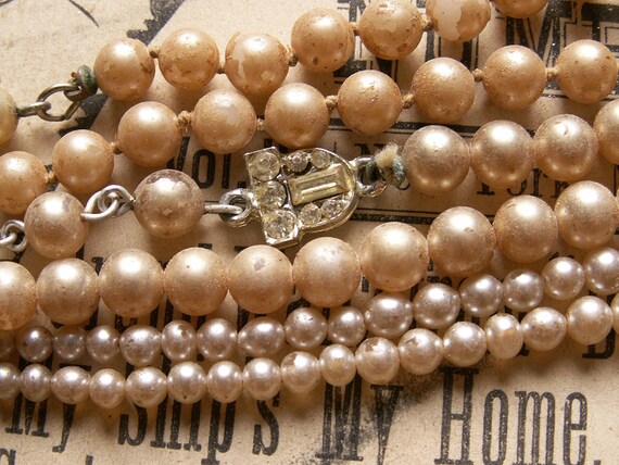 Vintage Costume Pearl Necklaces and Earrings (Bro… - image 9