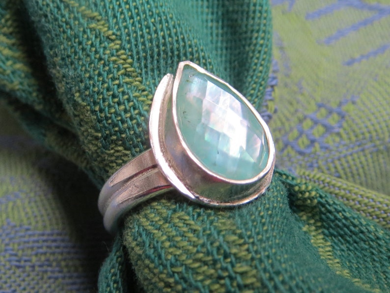 Flashing Aventurine in Sterling Ring Size 6 & a Half image 2