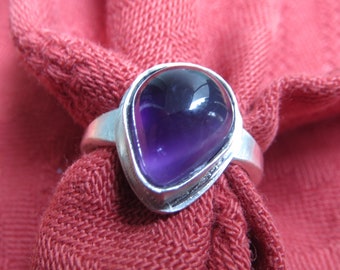 Dainty Amethyst Teardrop in Argentium Ring Size 4 & a Half