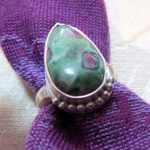 Ruby in Fuchsite in Granulated Argentium Ring Size 6