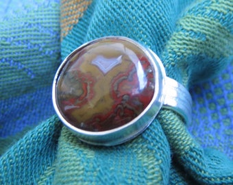 Moroccan Seam Agate in Argentium Sterling Ring Size 8