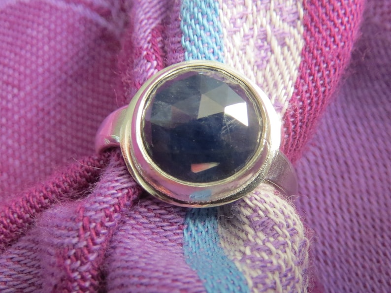 Sparkly Round Sapphire in Sterling Ring Size 7.5 image 5