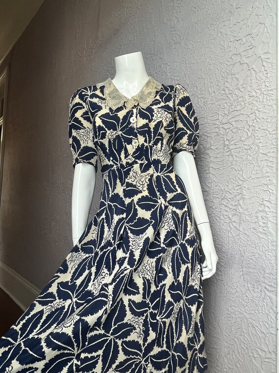 1930's Vintage Rayon Floral Print Dress Embroider… - image 1