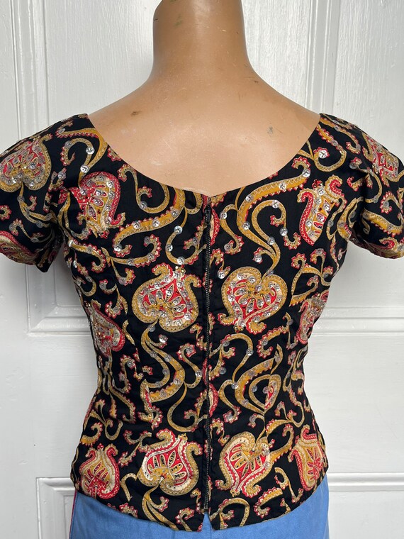 50's Vintage Black Paisley Print Sequin Beaded To… - image 6