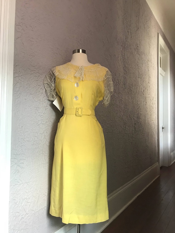 1930's Vintage Yellow Rayon Dress handmade lace m… - image 6