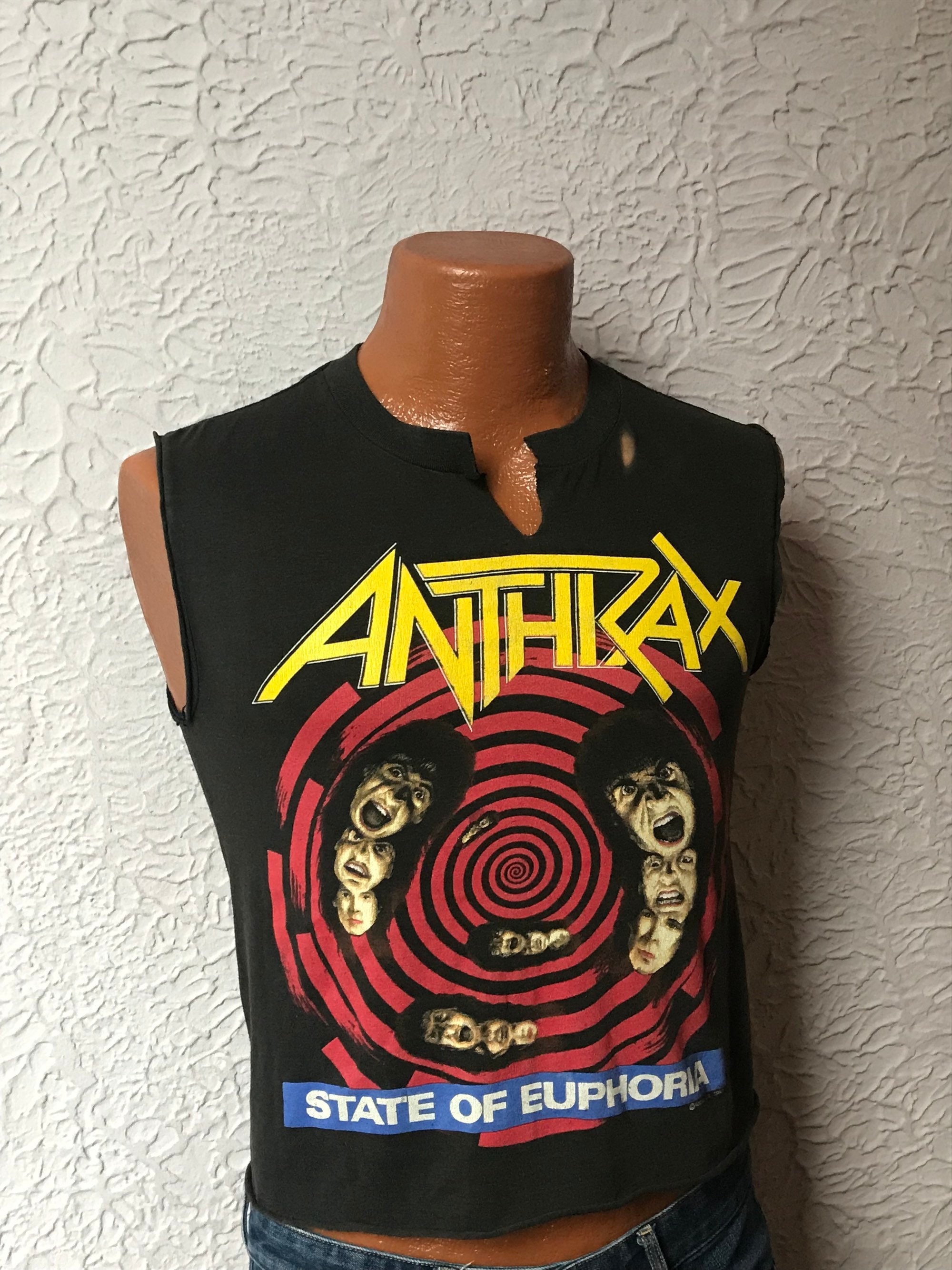 baju vintage anthrax