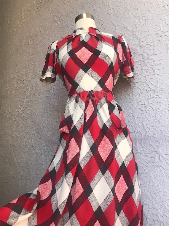 1930’s Vintage Adorable Plaid Rayon Dress small /m