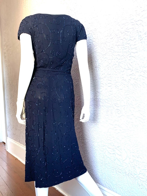 30's Vintage Navy Rayon Crepe Beaded Dress bugle … - image 5