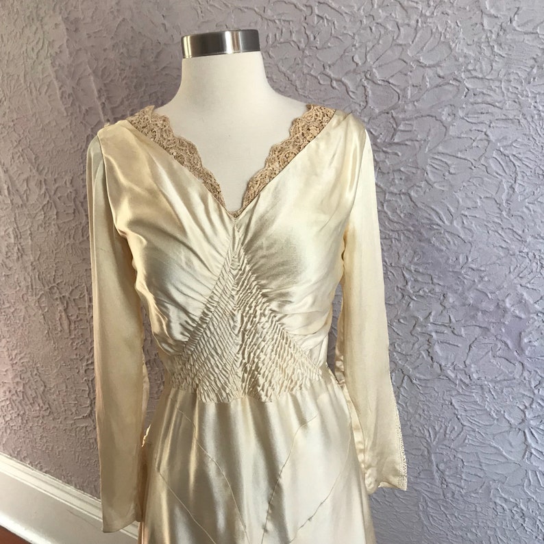 30's Vintage Silk Satin Wedding Gown Ecru Lace sm XS | Etsy