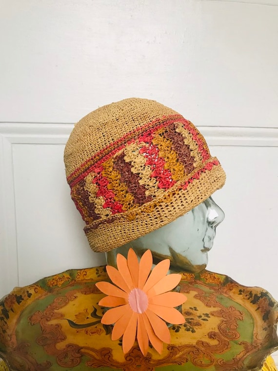1920's Hand Crochet Raffia Cloche hat medium