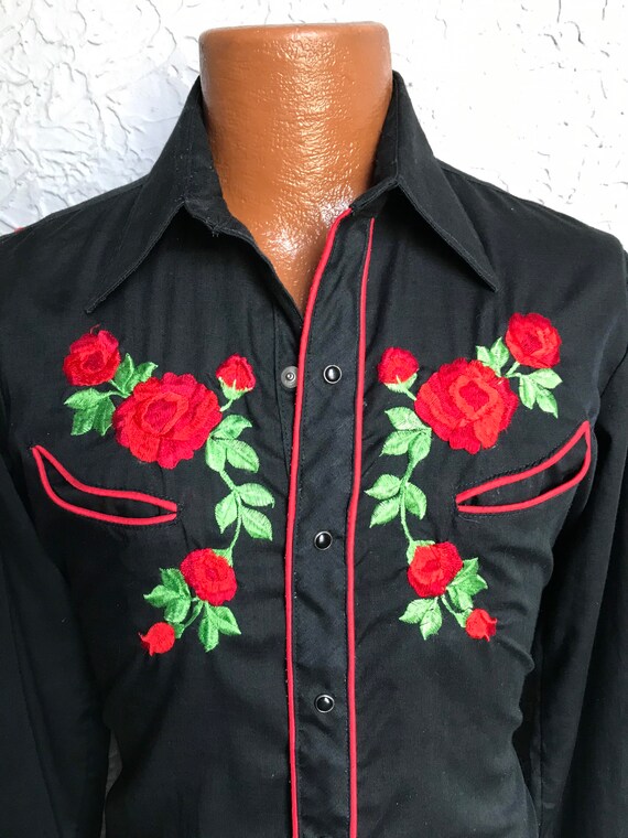 70's Vintage Men's Embroidered Western Shirt med.