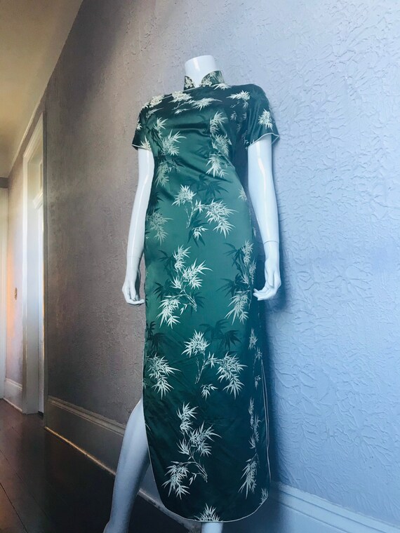 Vintage Green Silk Satin Brocade Chinese Cheongsam