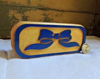 Vintage Wood Trinket Box with Blue Bow / Wood Gift Box / Wood Box with Raised Wood Blue Ribbon Bow /  Keepsake Box with Lid /  Bow Tie Box