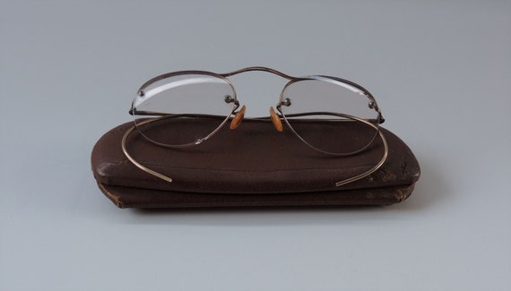 Auth Rare Vintage LOUIS VUITTON Saks Fifth Monogram LV Glasses Eyeglass  Case FC 