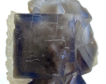 Fluorita cúbica fantasma de línea azul natural única de 295 quilates con espécimen de calcita @PAKISTÁN Fluorita para coleccionistas/zonificación Espécimen de fluorita